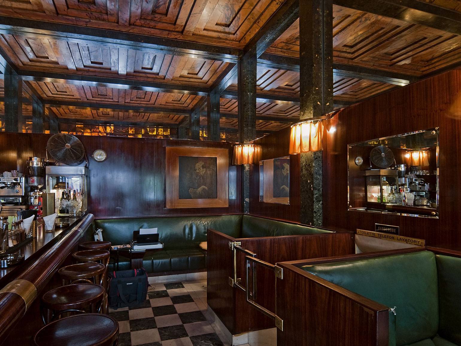 Американский бар экстерьер