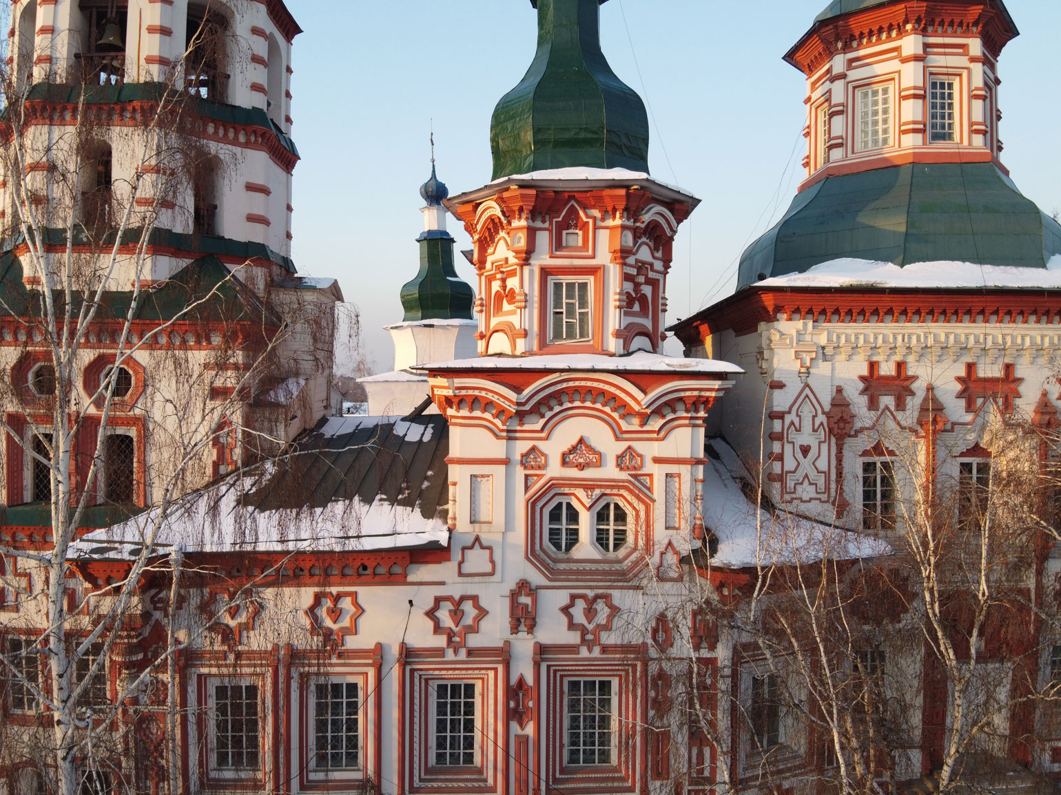 Крестовоздвиженская церковь