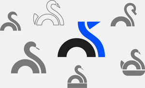 Первые версии логотипа